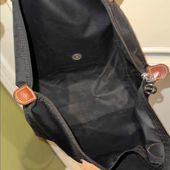 Longchamp Le Pliage Tote - Picture 6 of 8